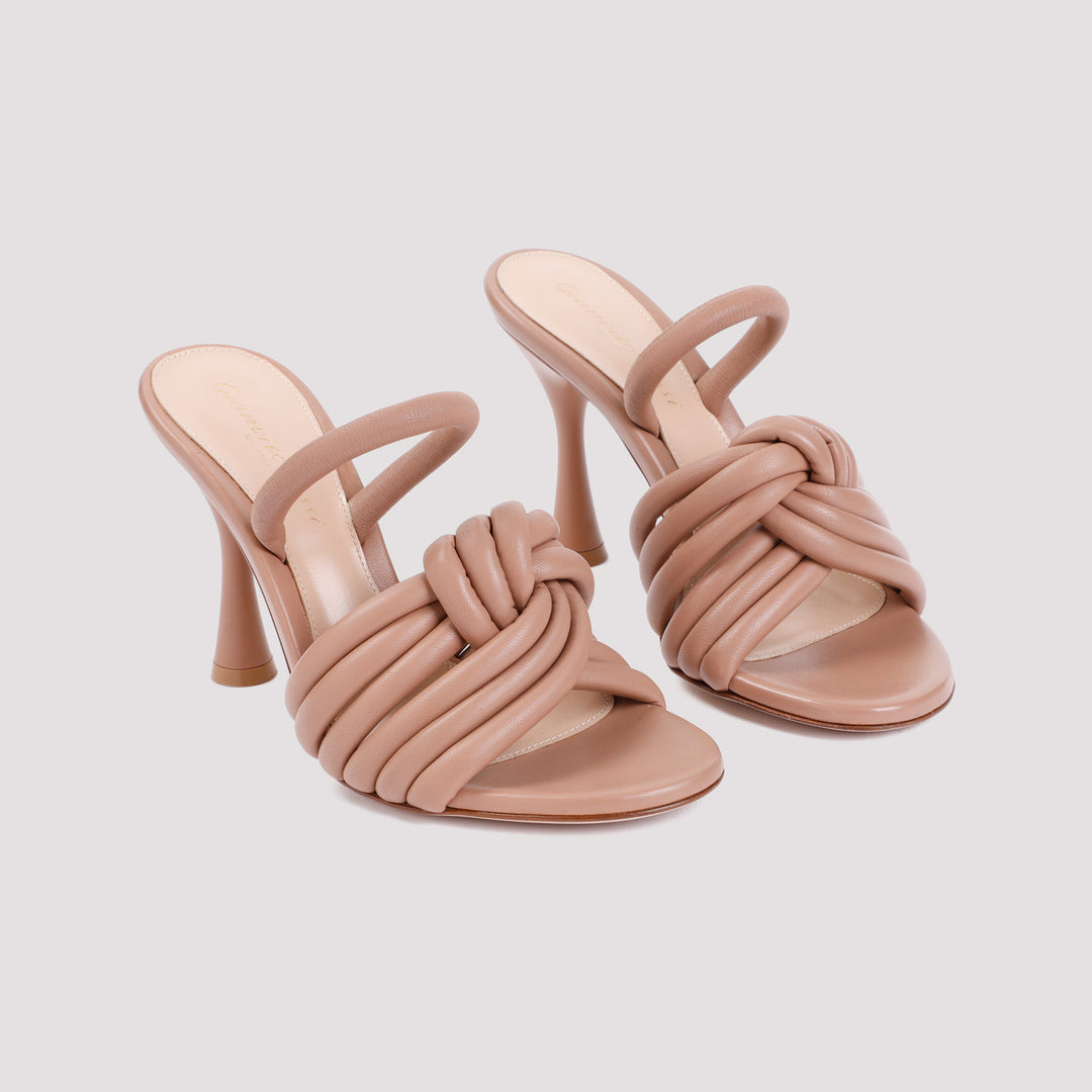 Gianvito Rossi Sandali - Nude & Neutrals | 3cb1e5865d9bbfd9b276e1076d6ad67ff64ed926