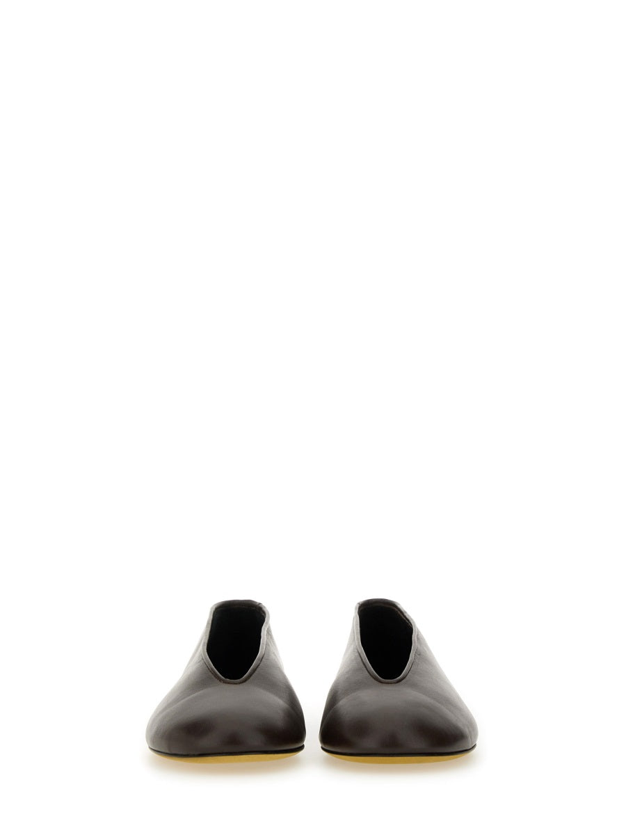 Moschino Scarpe Basse - Marrone | Wanan Luxury