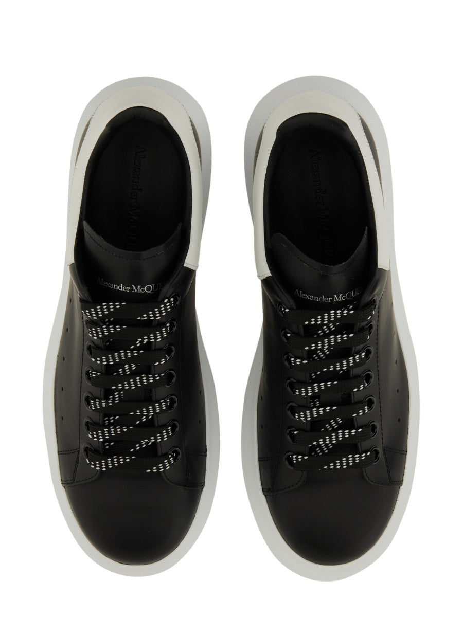 Alexander McQueen Sneakers - Nero | Wanan Luxury