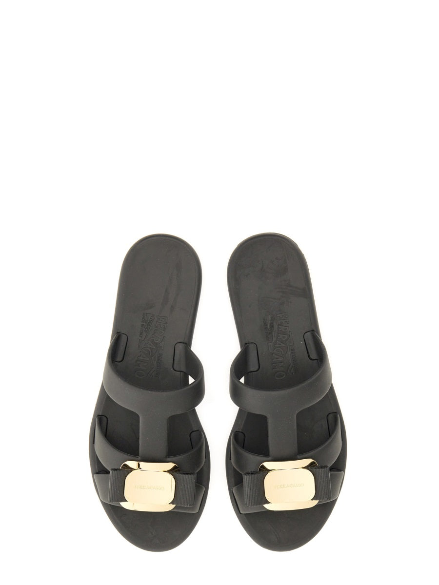 Ferragamo Sandali - Nero | Wanan Luxury