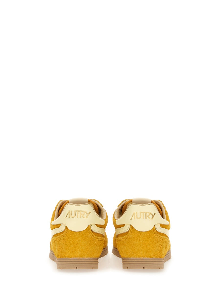 Autry Sneakers - Giallo | Wanan Luxury