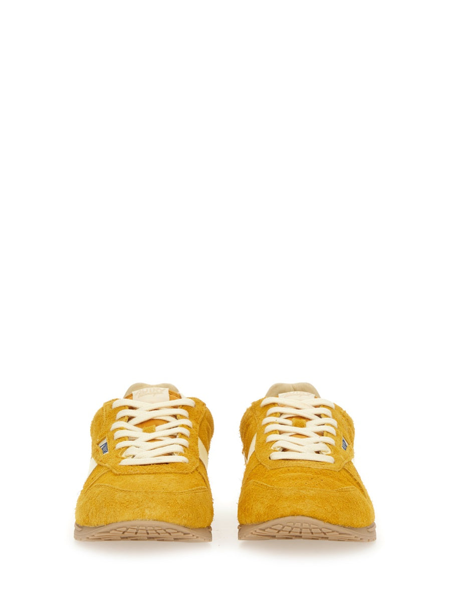 Autry Sneakers - Giallo | Wanan Luxury