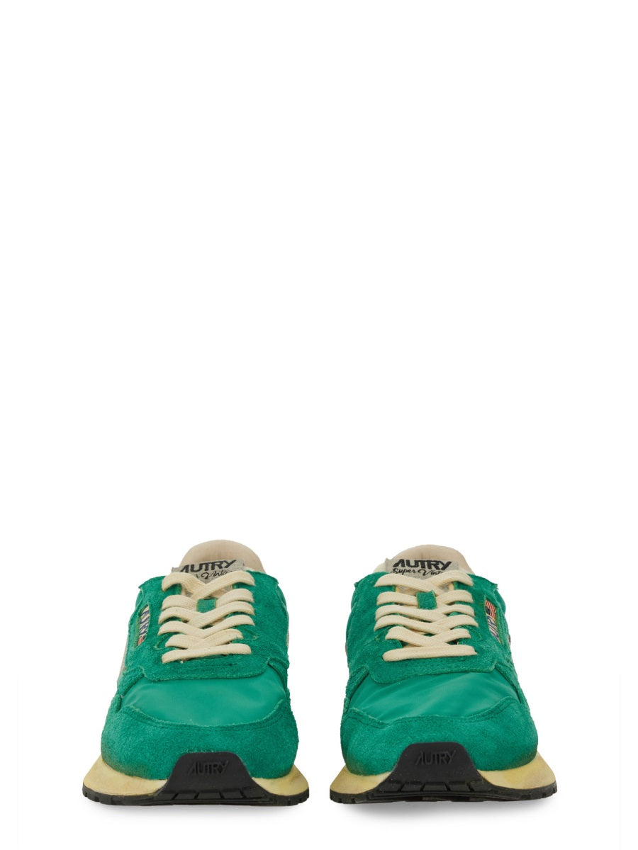 Autry Sneakers - Verde | Wanan Luxury