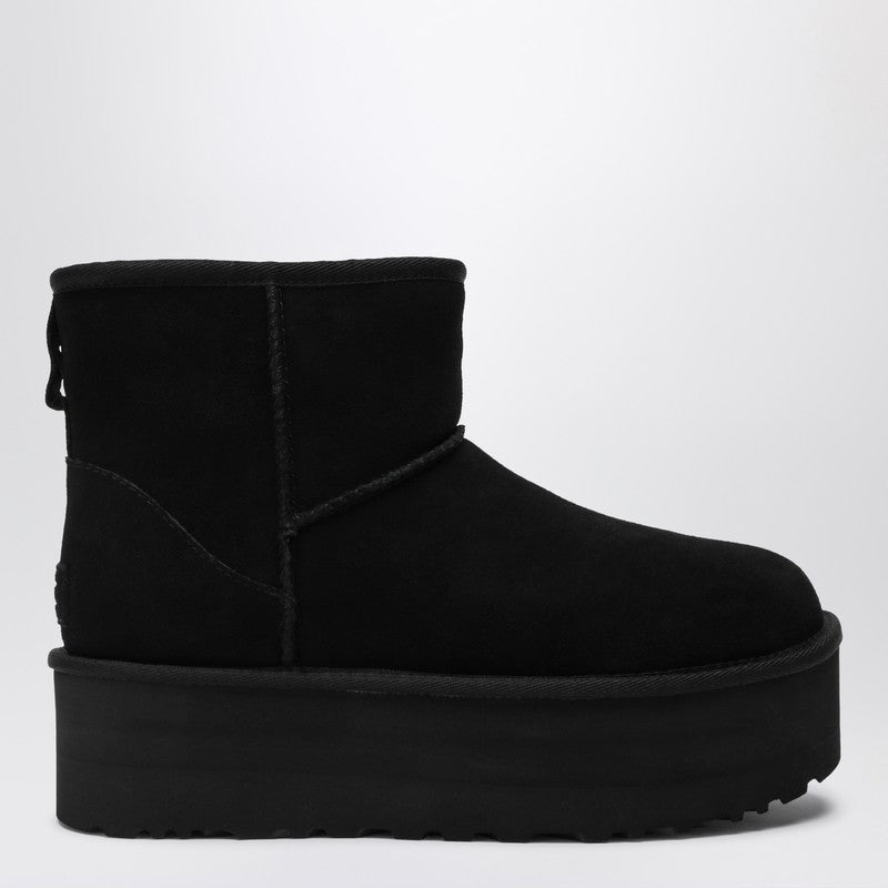 Ugg Scarpe - Nero | d7a599c377839b30a894c1df77379ed6d0578f8c