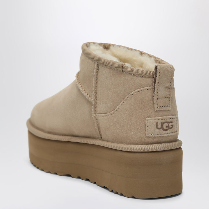 Ugg Scarpe - Beige | 89aaff870e4a17e3e17b02acc8ec46f0d622d87a