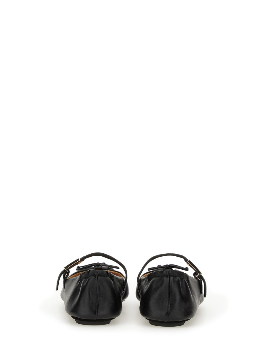 Fendi Scarpe Basse - Nero | Wanan Luxury