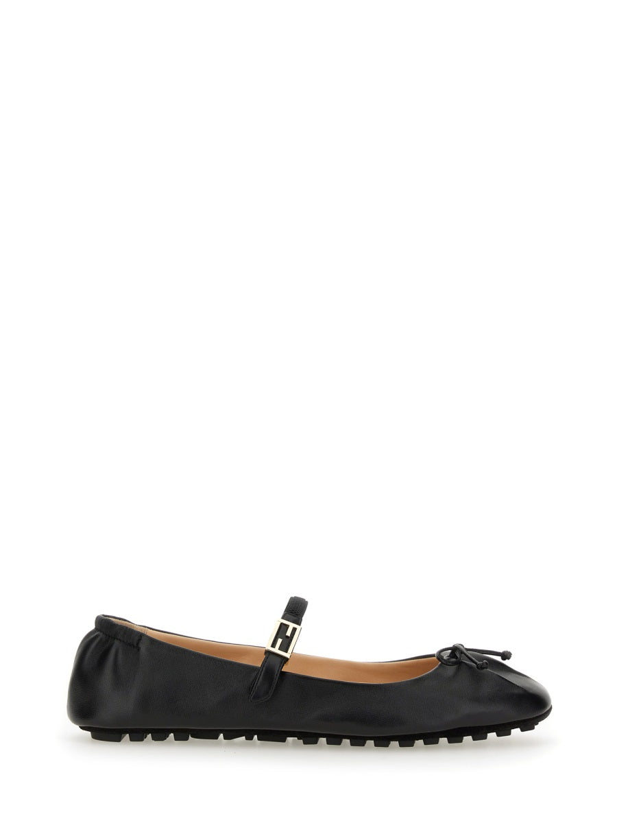 Fendi Scarpe Basse - Nero | Wanan Luxury