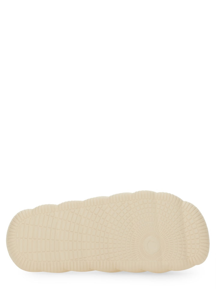 Moncler Scarpe Basse - White | b6b980f7929b5e6823ac85813339aee0b98fb42c