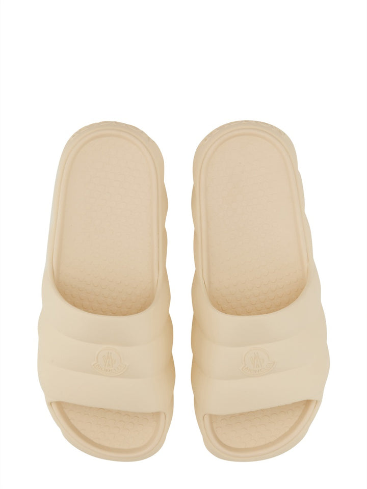 Moncler Scarpe Basse - White | edc9b02d68e25a6c8a8fcb24d708d77c039f94d5