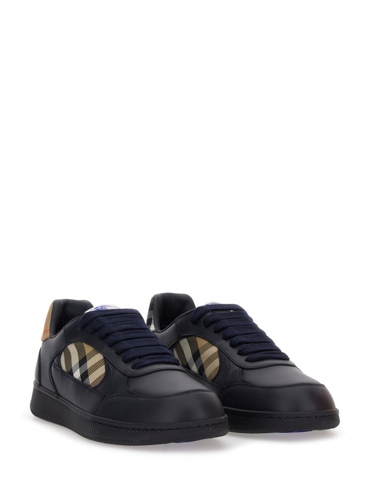 Burberry Sneakers - Nero | Wanan Luxury