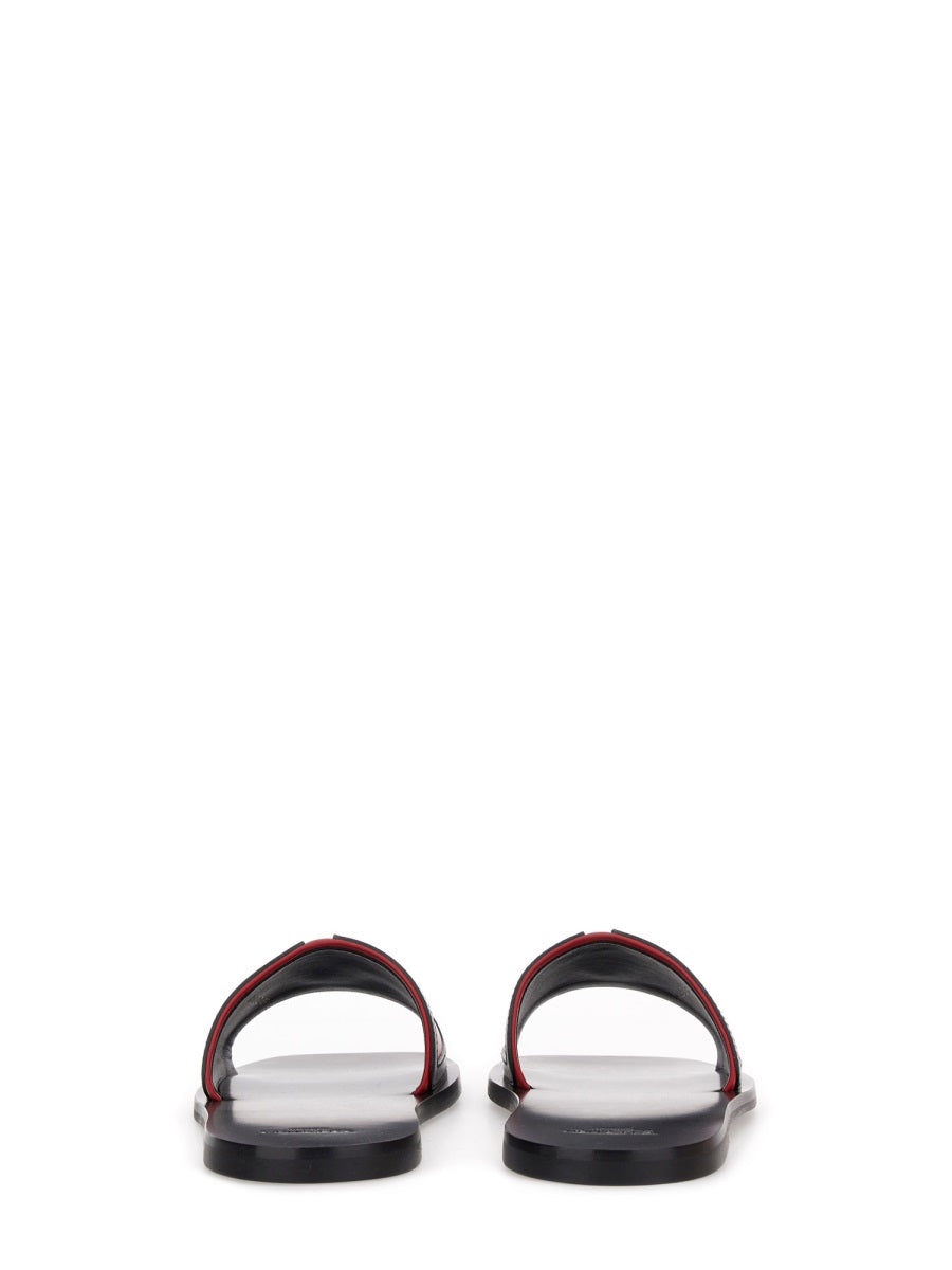 Valentino Garavani Sandali - Rosso | Wanan Luxury