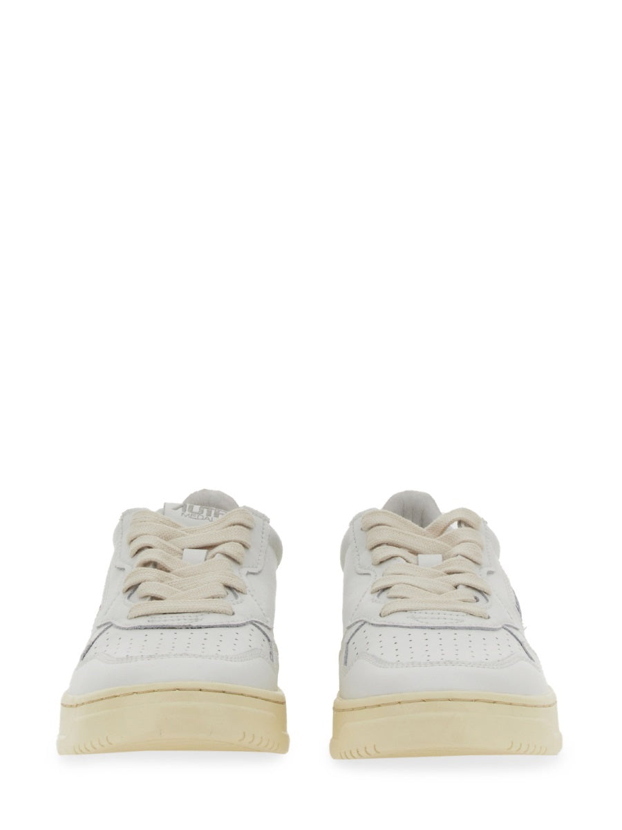 Autry Sneakers - Bianco | Wanan Luxury