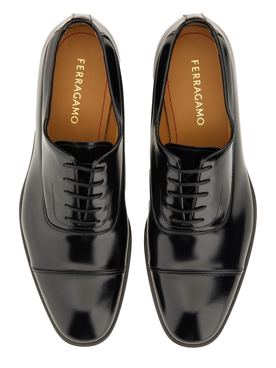 Ferragamo Mocassini - Nero | Wanan Luxury