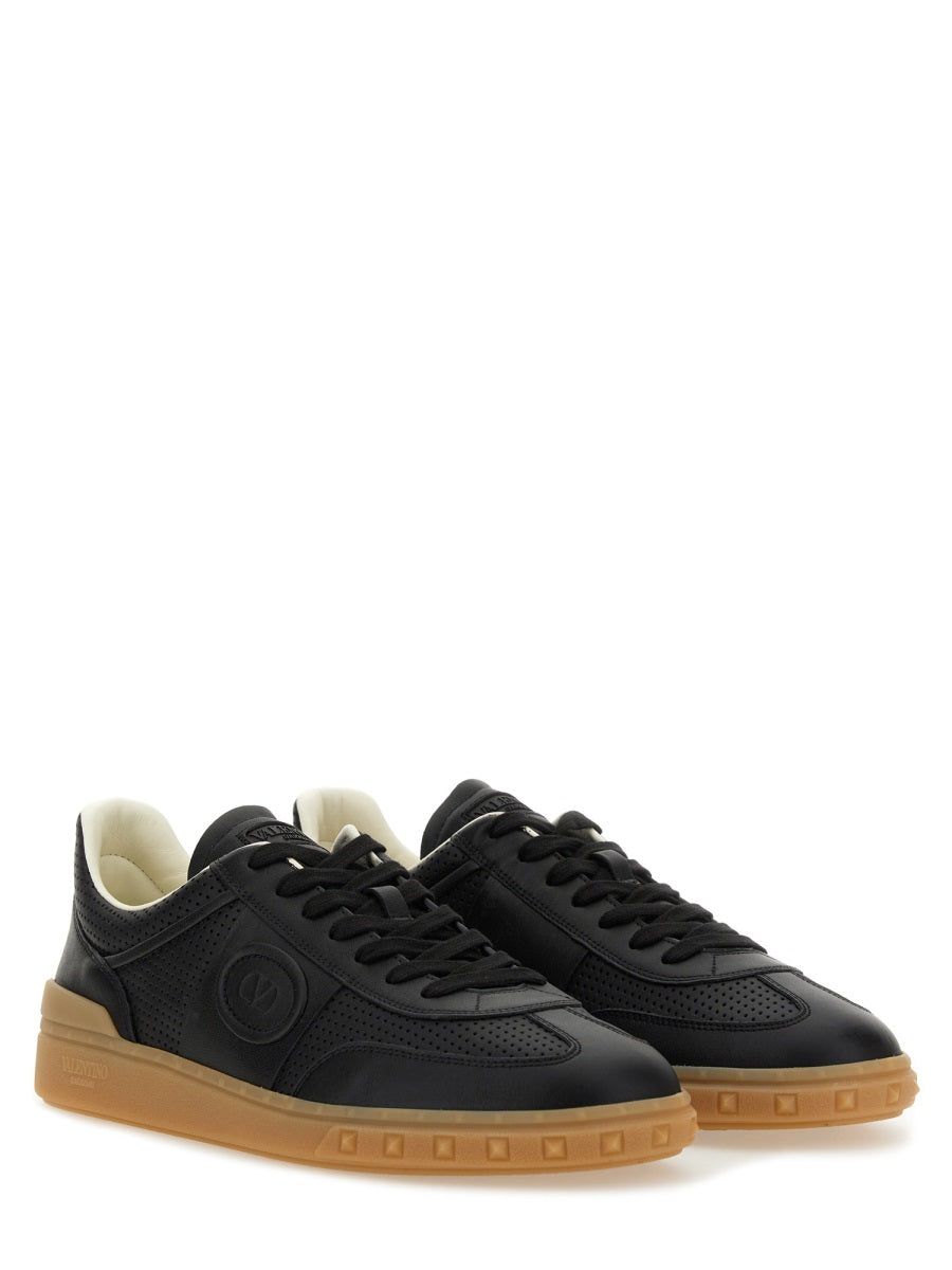 Valentino Garavani Sneakers - Nero | Wanan Luxury