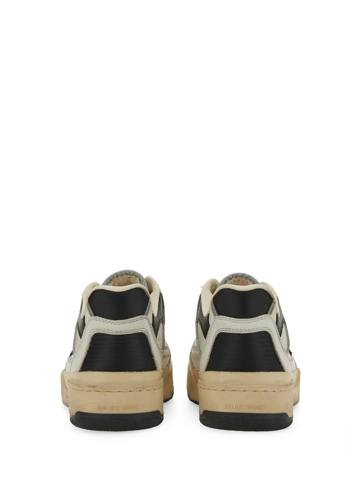 Golden Goose Sneakers - Bianco | Wanan Luxury