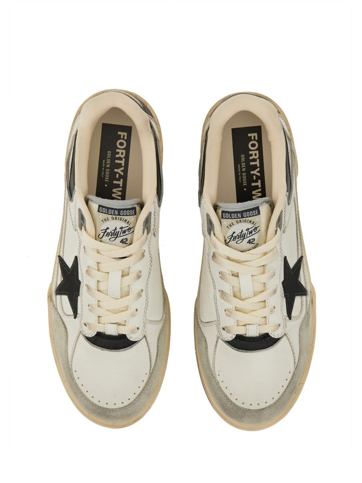 Golden Goose Sneakers - Bianco | Wanan Luxury
