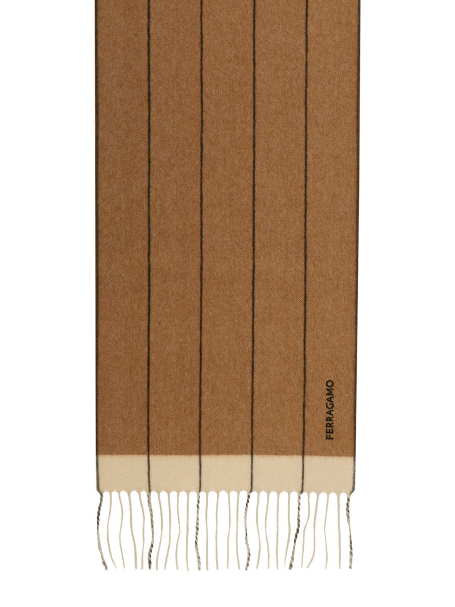 Ferragamo Sciarpe e Guanti - Beige | Wanan Luxury