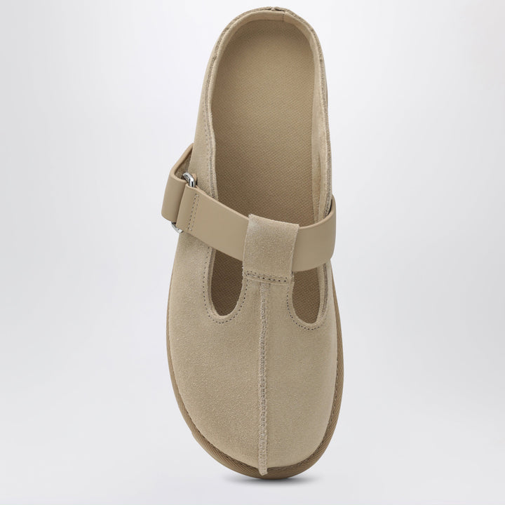 Ugg Apparel & Accessories - Marrone | c543dd2a565c65da4ba35cebd524e3047442e2f3