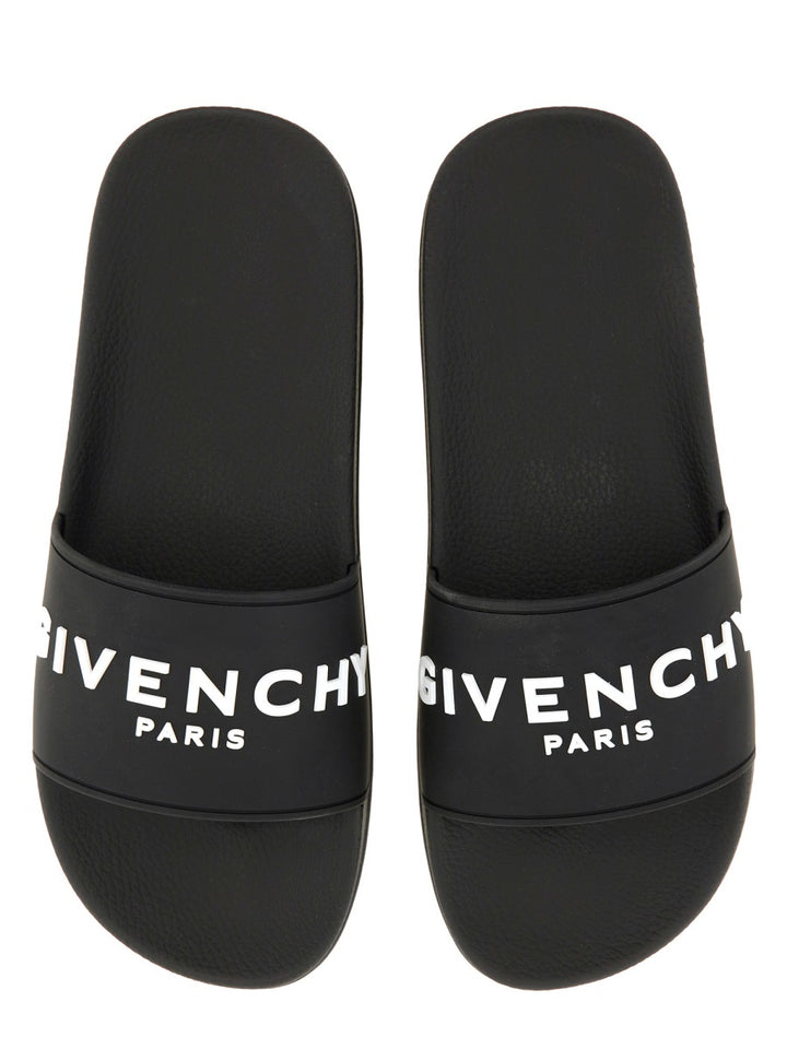 Givenchy Scarpe Basse - Nero | Wanan Luxury