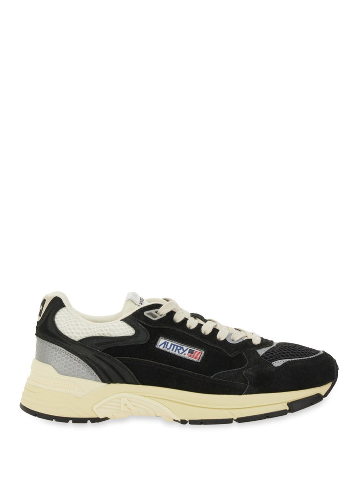 Autry Sneakers - Nero | Wanan Luxury