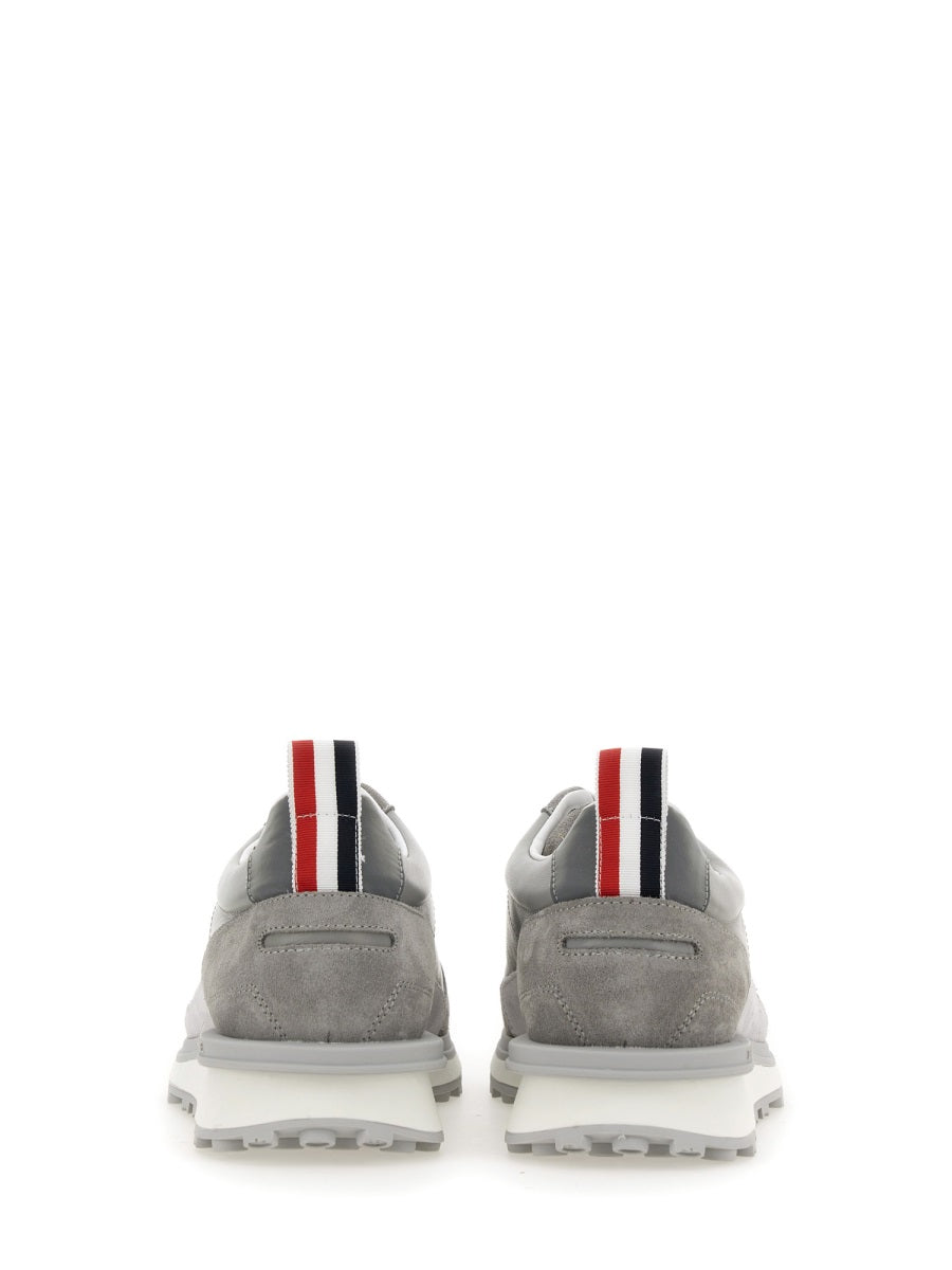 Thom Browne Sneakers - Grigio | Wanan Luxury