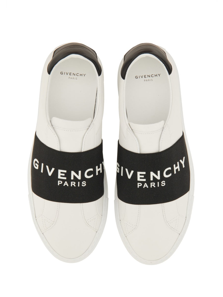 Givenchy Sneakers - Bianco | Wanan Luxury