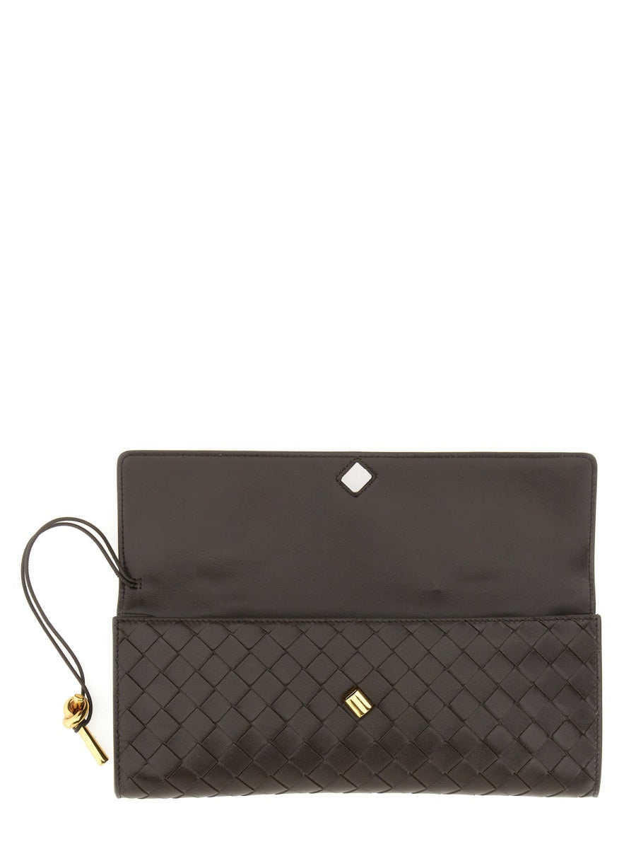 Bottega Veneta Pochette - Marrone | Wanan Luxury