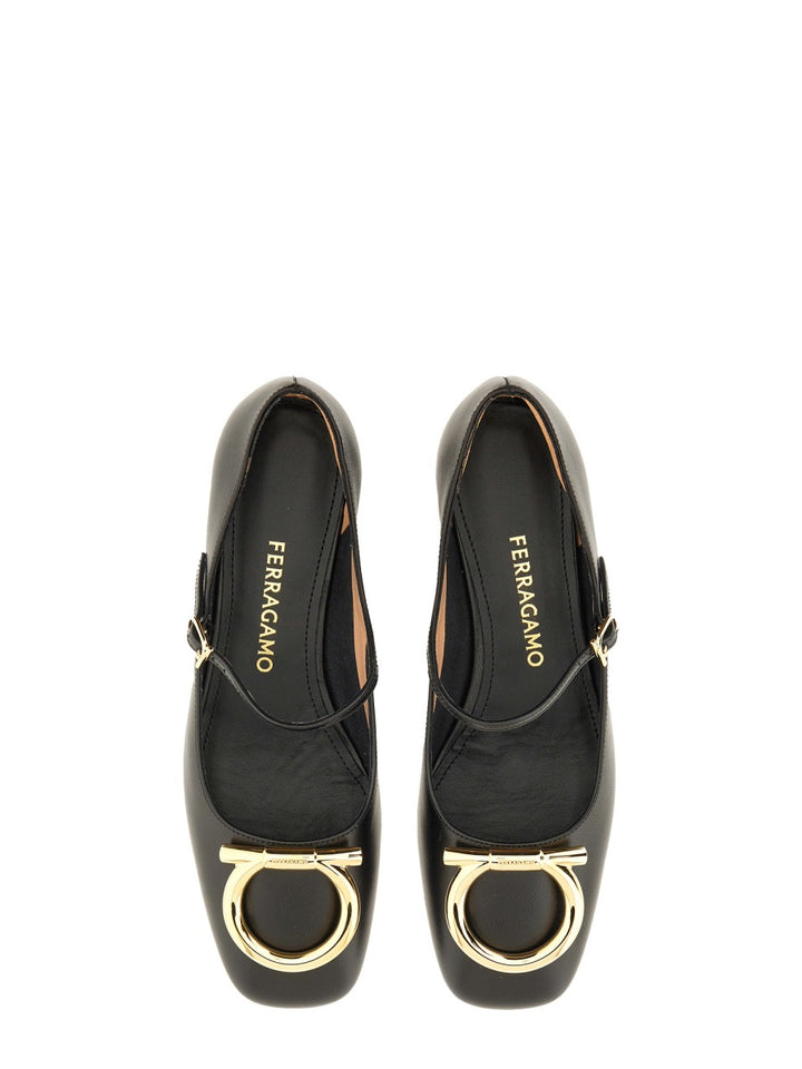 Ferragamo Decollete - Nero | Wanan Luxury