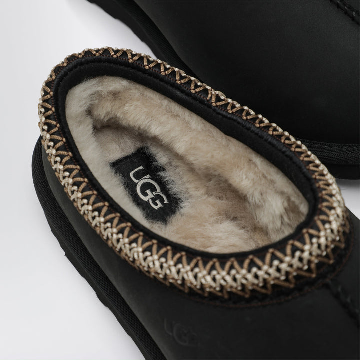 Ugg Apparel & Accessories - Nero | 16f899e4c87d554dedc2fb9c1ab6009deb2e1fe6