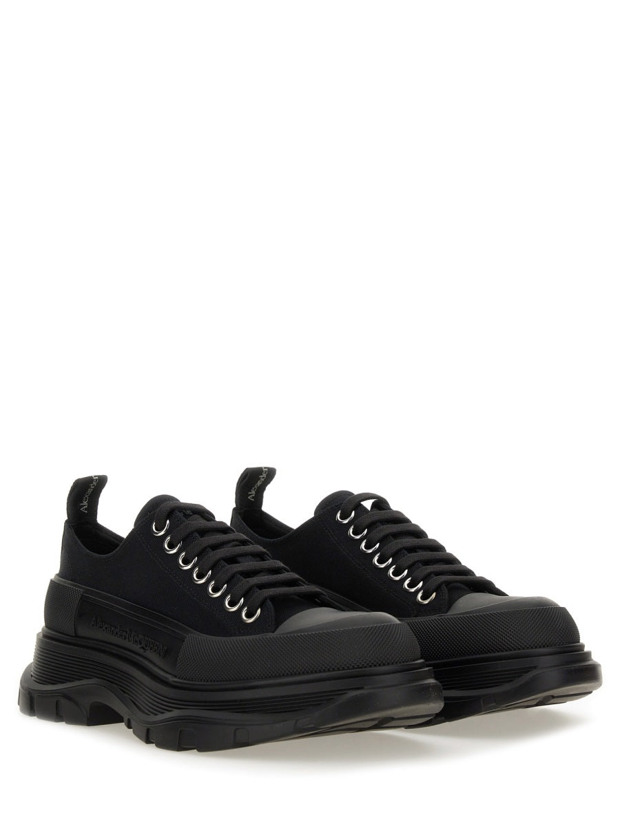 Alexander Mcqueen Sneakers - Black | cef3daef708ef012db786b9243c71ee56a2fa330
