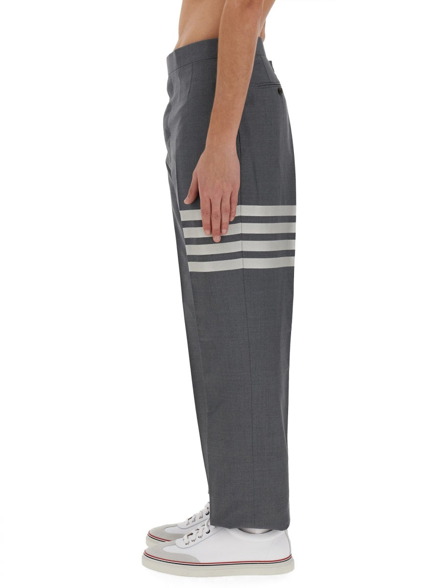 Thom Browne Pantaloni - Grey | 46c6082d2241718f3c0c02dd0fd78545210addc3