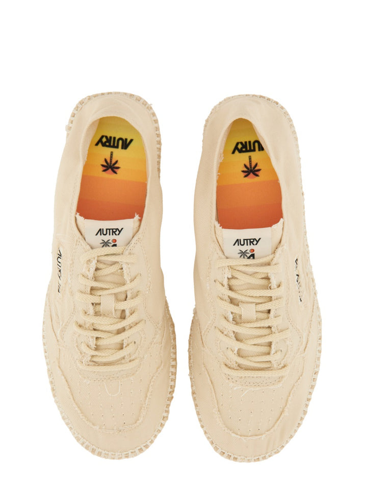 Autry Sneakers - Beige | Wanan Luxury