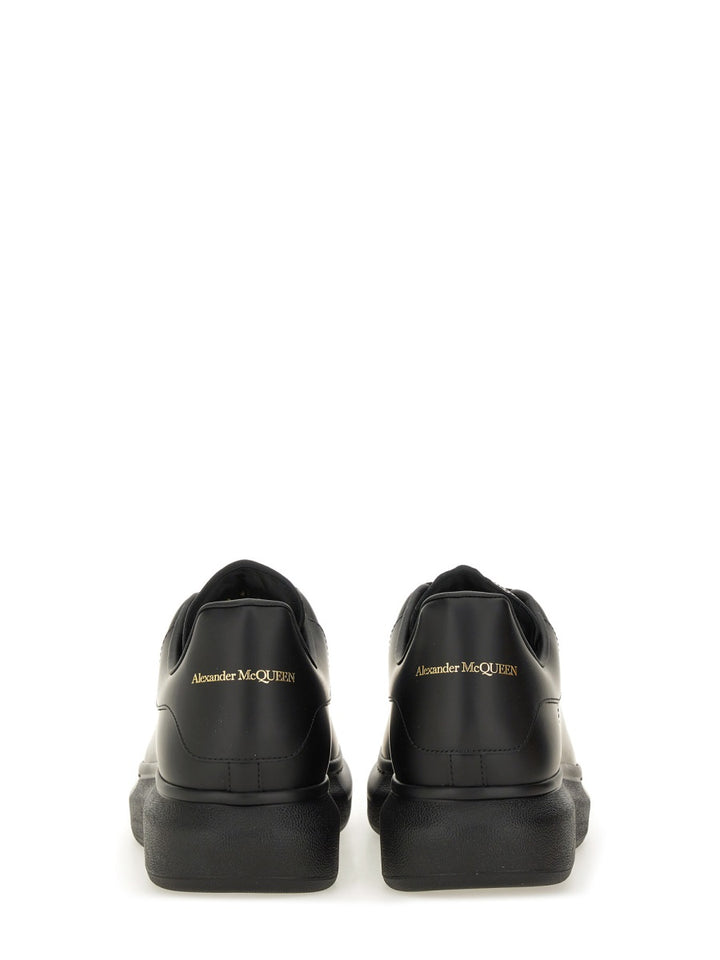 Alexander McQueen Sneakers - Nero | Wanan Luxury