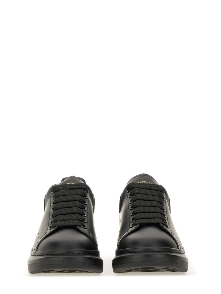 Alexander McQueen Sneakers - Nero | Wanan Luxury