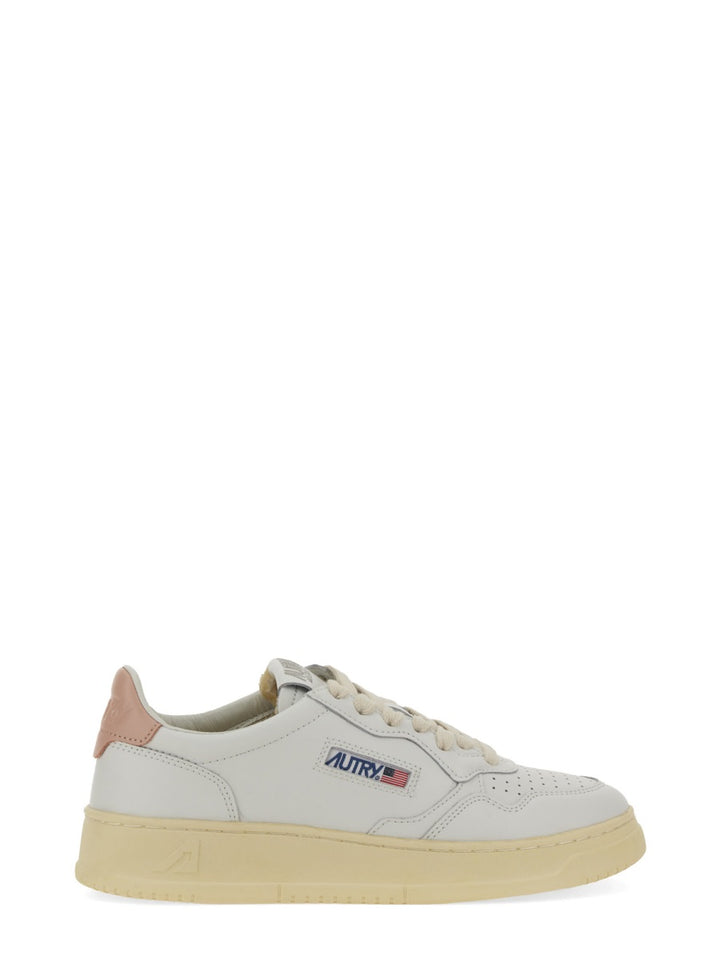 Autry Sneakers - White | 20f4245daae92b5441c534909fac1f8cc443dcbf
