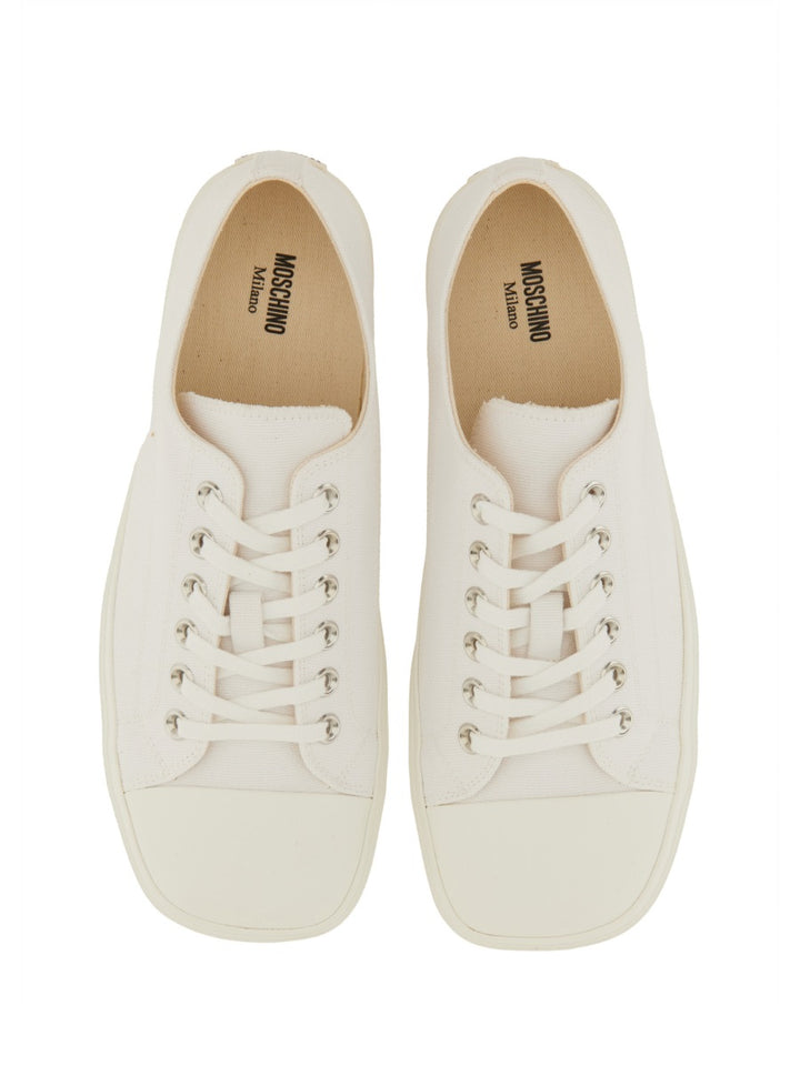 Moschino Sneakers - Bianco | Wanan Luxury