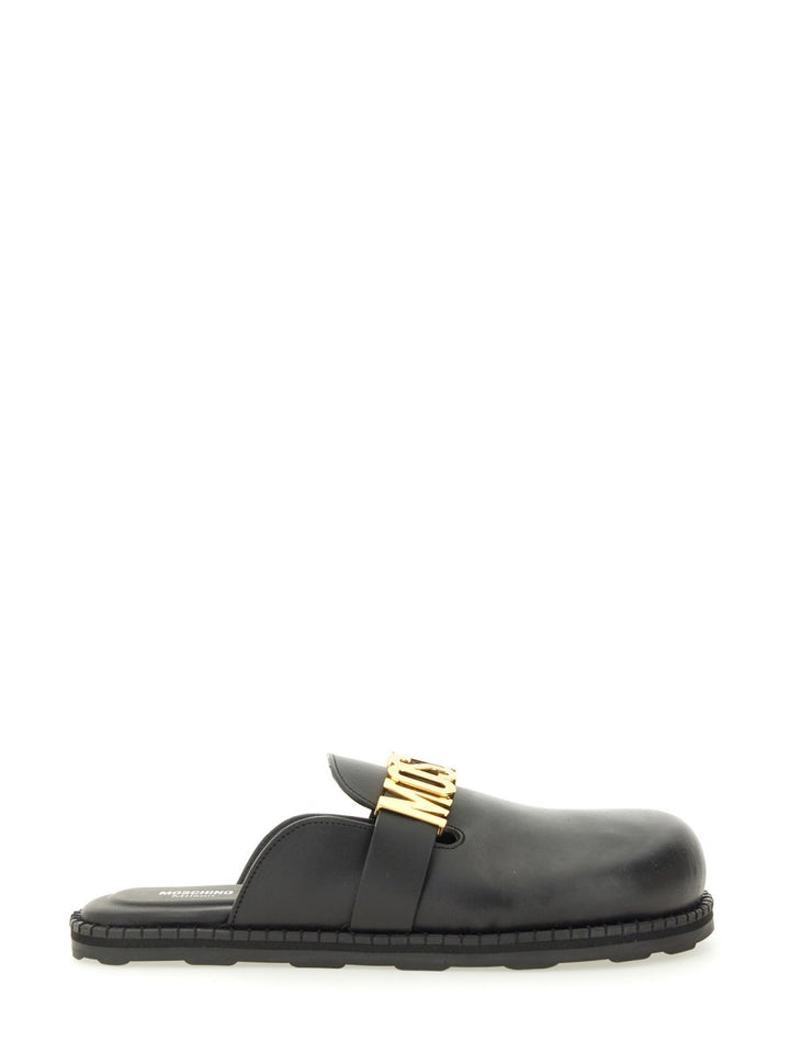Moschino Scarpe Basse - Nero | Wanan Luxury
