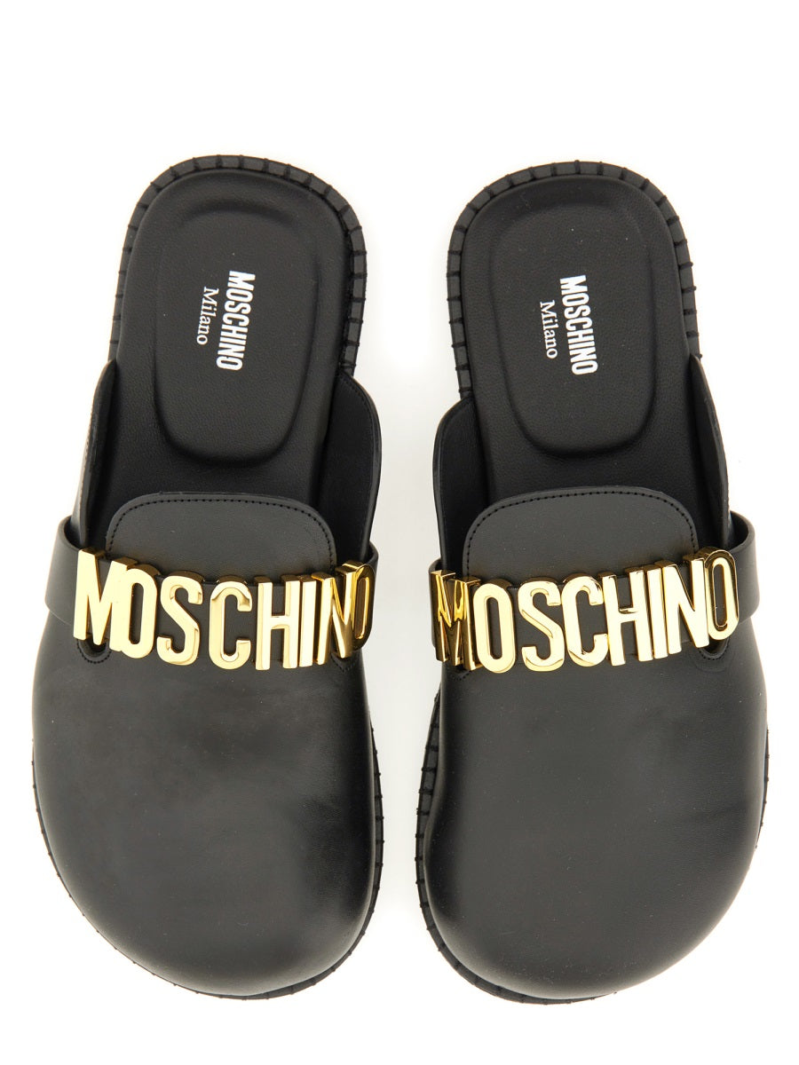 Moschino Scarpe Basse - Nero | Wanan Luxury