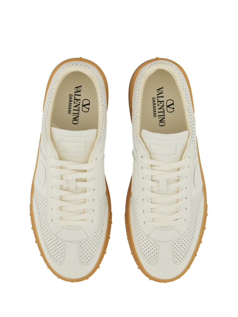 Valentino Garavani Sneakers - Bianco | Wanan Luxury