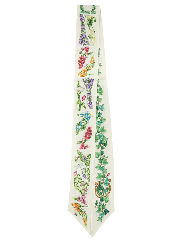 Ferragamo Foulards - Bianco | b4ebe6f8cc80e669737b319e702106bd69cbc2eb