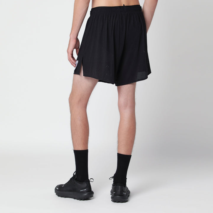 Satisfy Shorts - Nero | baf35fb8bb2ac4711bb4275fb37e164abb3559be