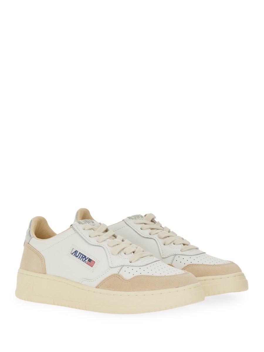 Autry Sneakers - White | 7223b00a6da78aad44e99d7d0260fe5facdc57b8