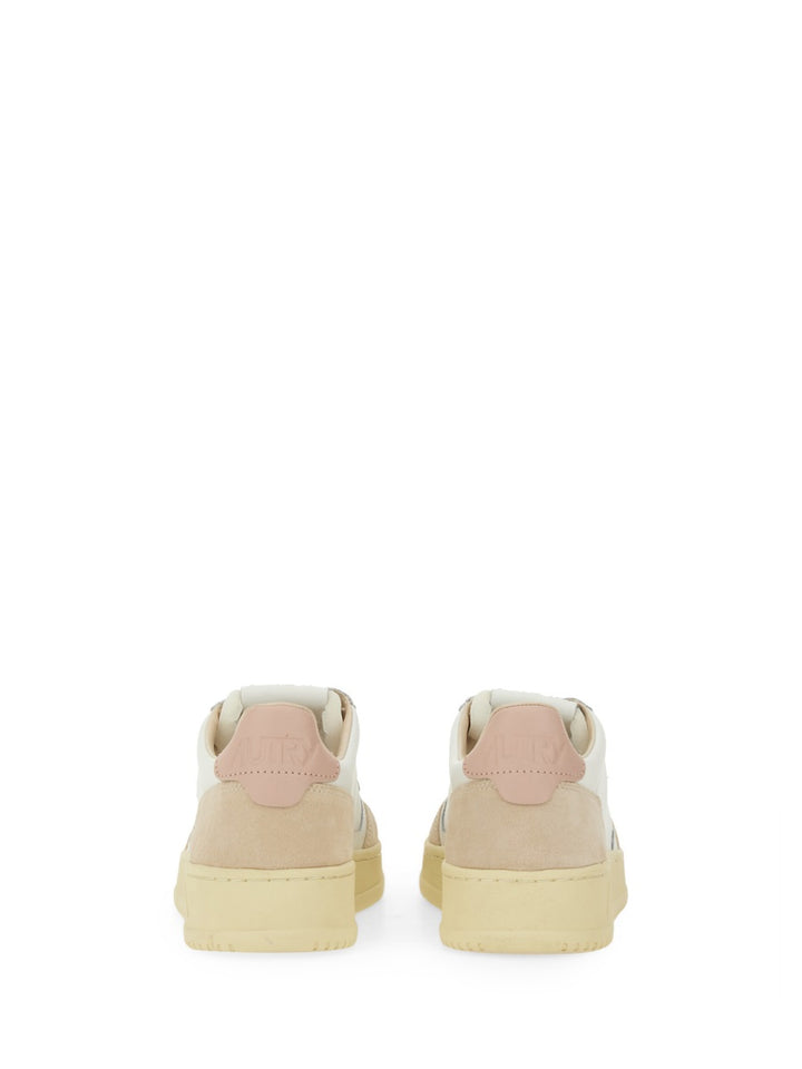 Autry Sneakers - White | 3478ccd2ac6418dff8a07b6b3c88782d1ee6196b