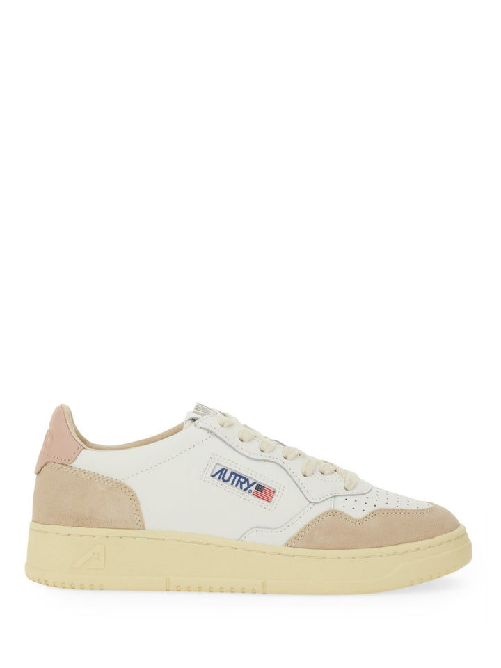 Autry Sneakers - White | 304136188799d4a11f9c33d71ab4c7eca777a4de