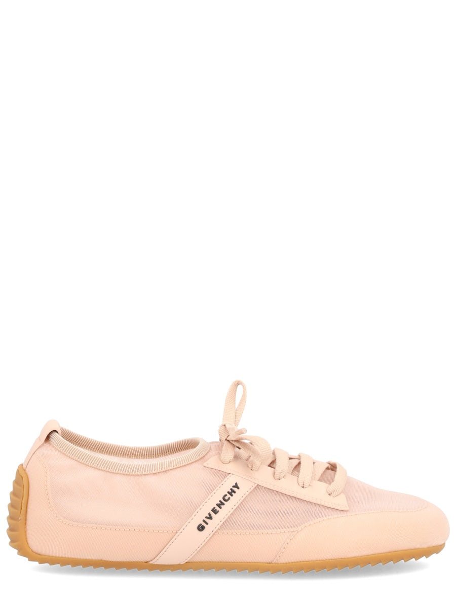 Givenchy Sneakers - Rosa | Wanan Luxury