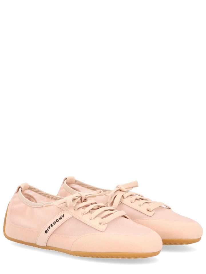 Givenchy Sneakers - Rosa | Wanan Luxury