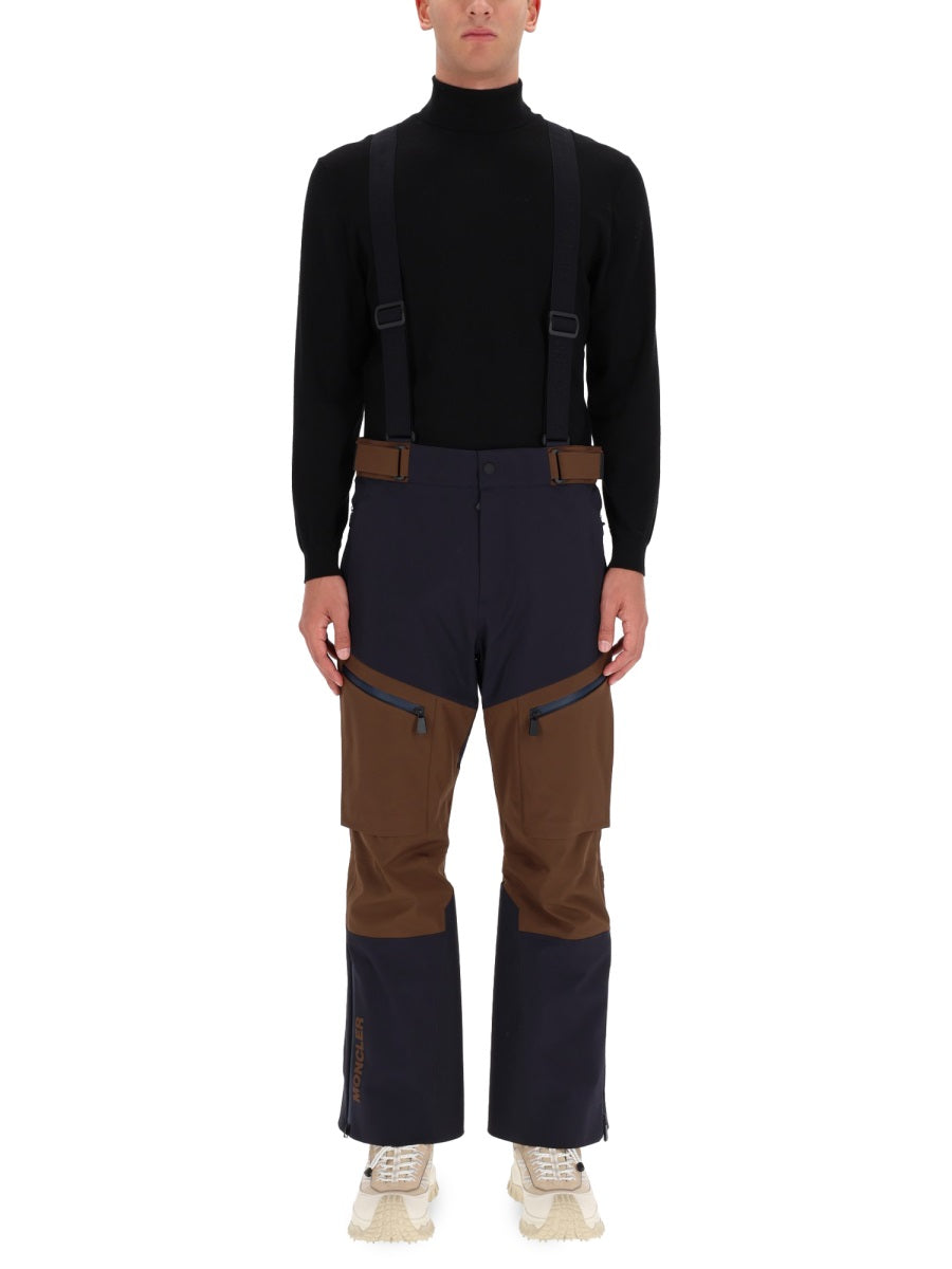 Moncler Grenoble Pantaloni - Marrone | Wanan Luxury