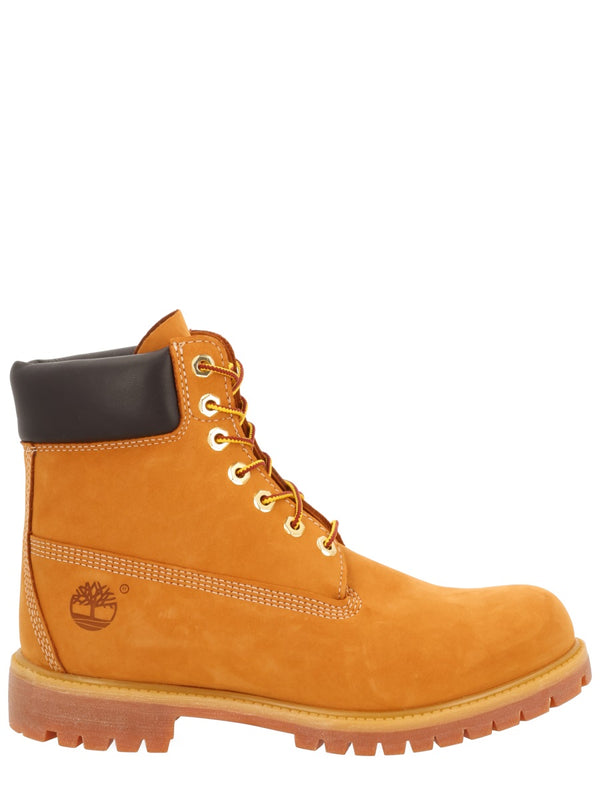Bota acordonada impermeable