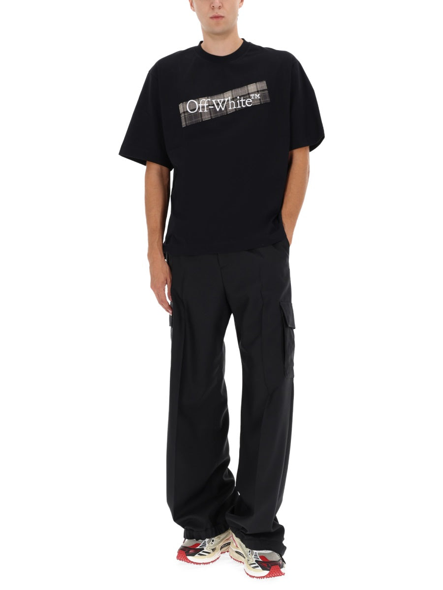 Off-White T shirt - Nero | Wanan Luxury