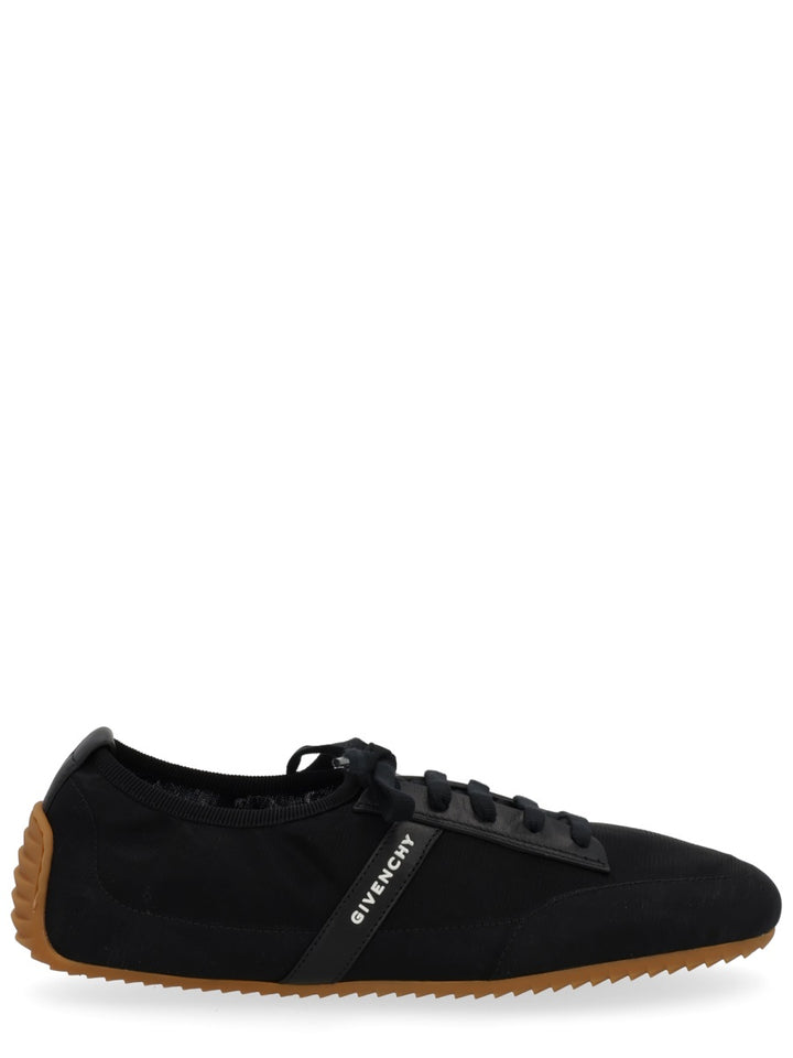 Givenchy Sneakers - Nero | Wanan Luxury